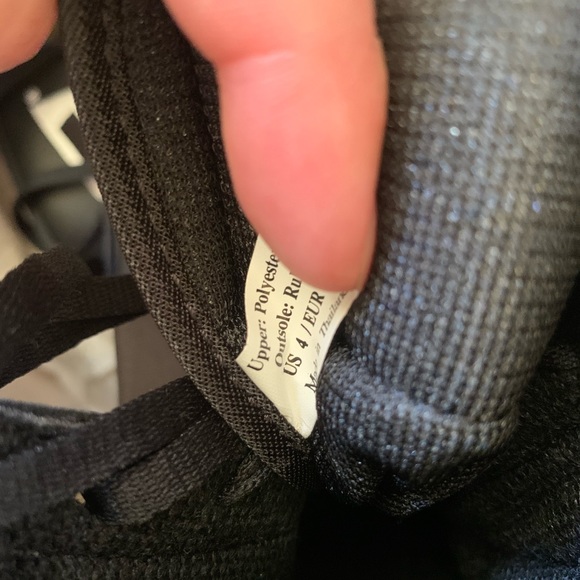 Title boxing shoes. Used once, like new - Picture 7 of 7